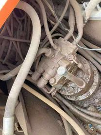 Buy Hitachi ZX200-6 Used Excavator / 4 Buy Hitachi ZX200-6 Used Excavator / 4