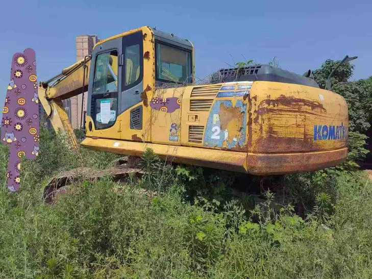 Buy Komatsu PC210 Used Excavator / 1