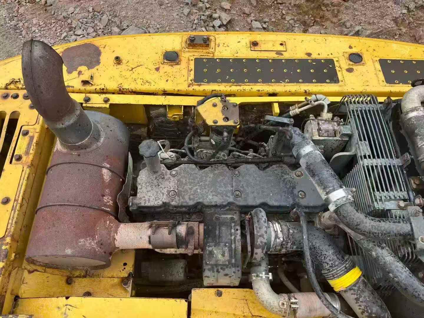 Buy Komatsu PC200-8 Used Excavator / 4