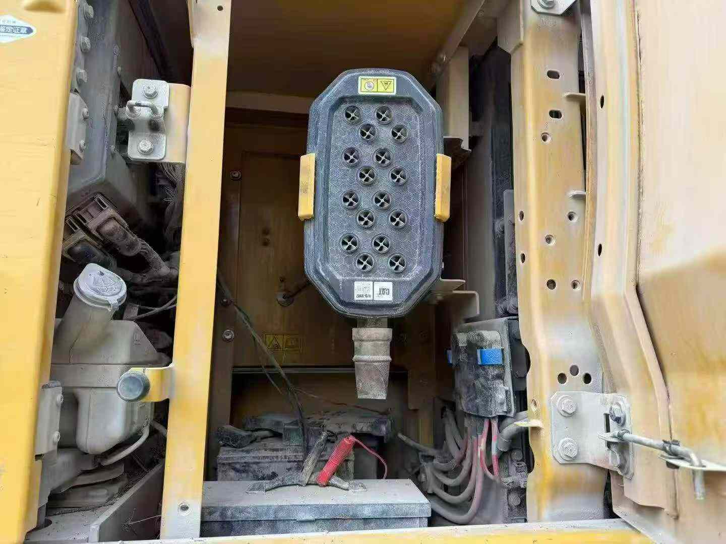 Buy Caterpillar 320A Used Excavator / 6