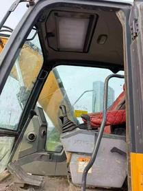 Buy XCMG XE150 Used Excavator / 4 Buy XCMG XE150 Used Excavator / 4