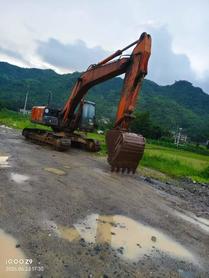 Buy Hitachi ZW250 Used Excavator / 4 Buy Hitachi ZW250 Used Excavator / 4