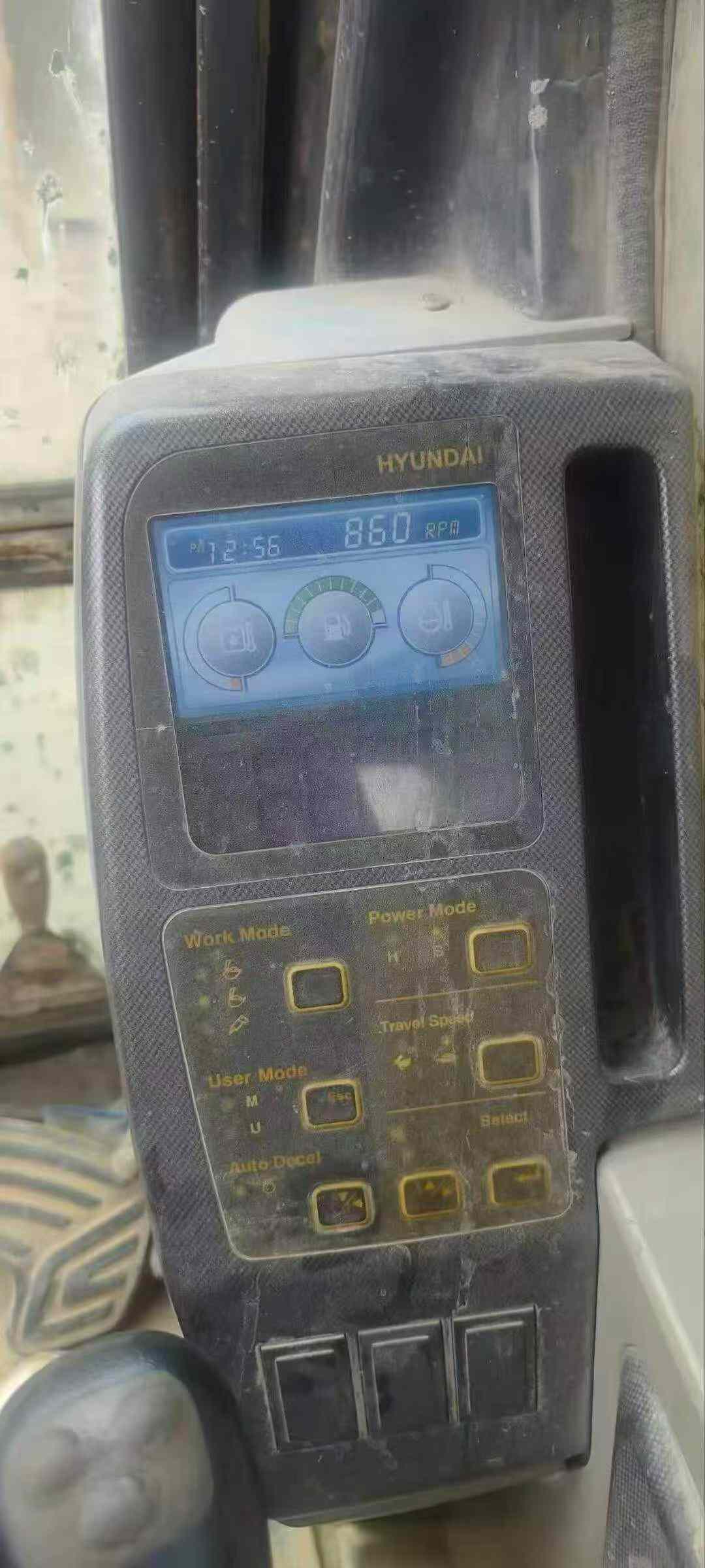 Buy Hyundai R225-7 Used Excavator / 3