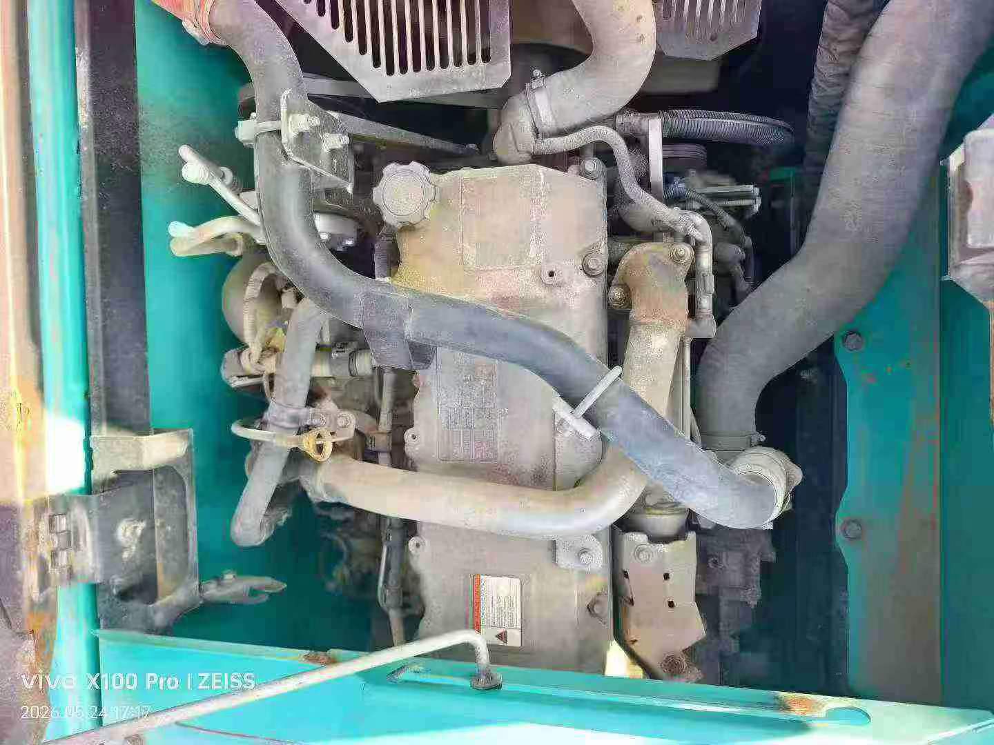 Buy Kobelco SK210 Used Excavator / 2