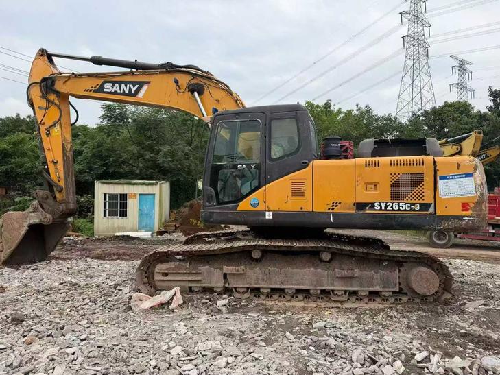 Buy Sany SY265C Used Excavator / 1