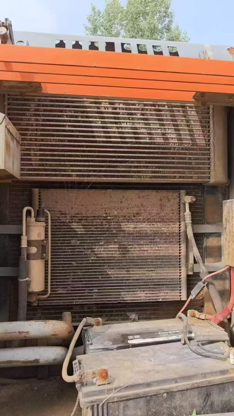 Buy Hitachi ZX200-3G Used Excavator / 3