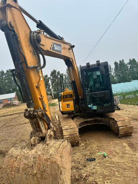 Buy Sany SY75 Used Excavator / 1