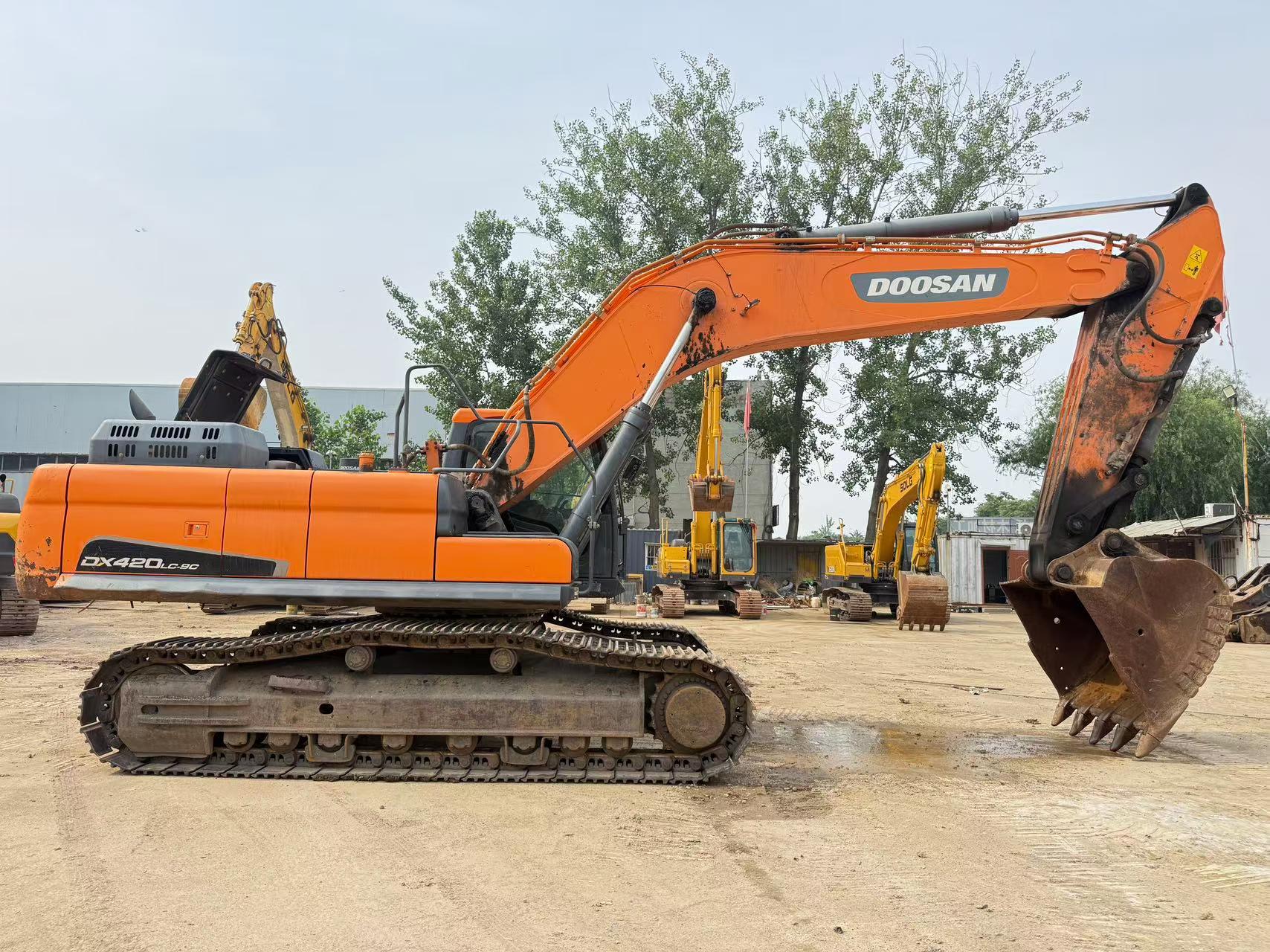 Buy Doosan DX380LC-5 Used Excavator / 2