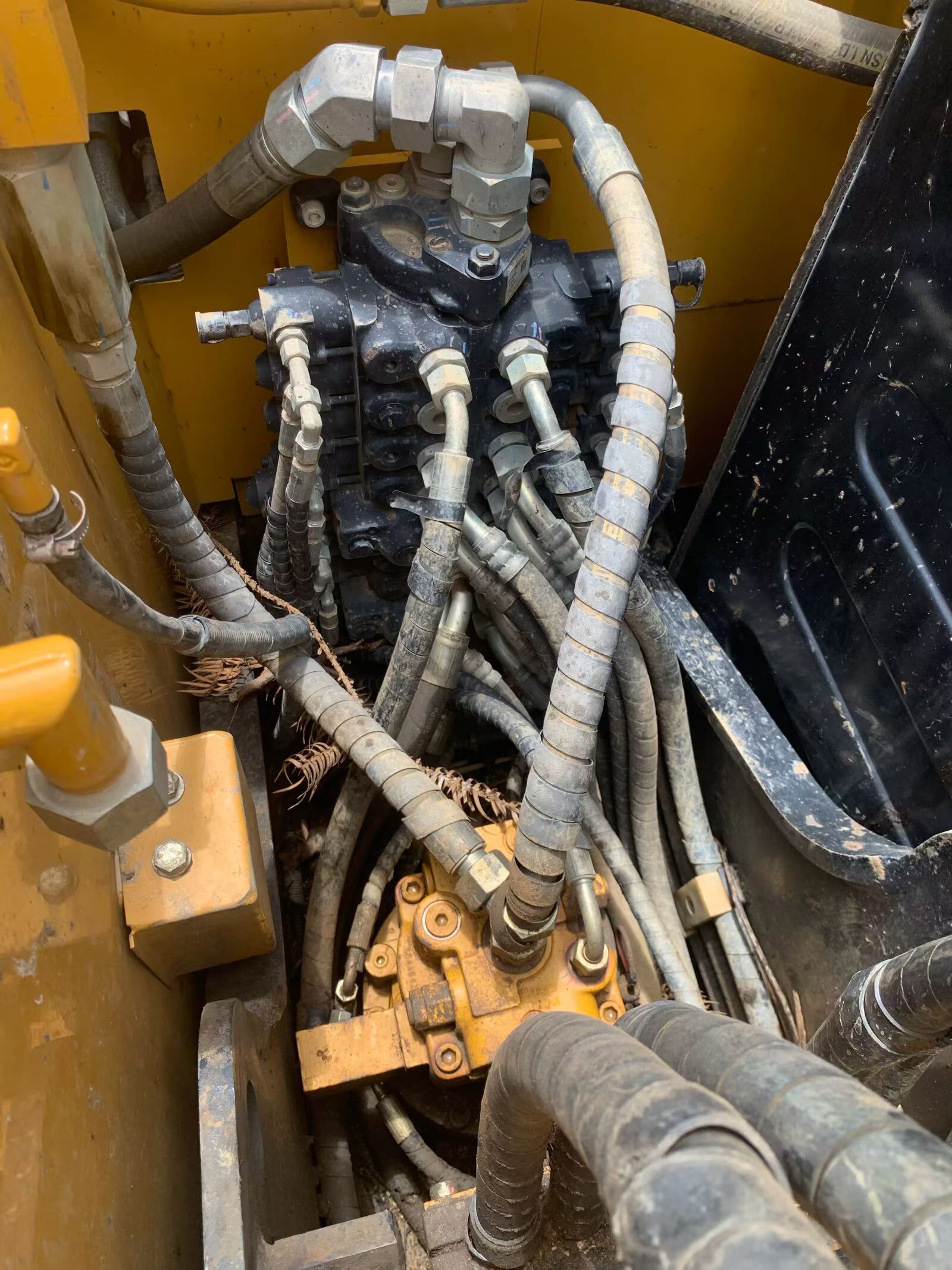 Buy Sany SY75 Used Excavator / 5