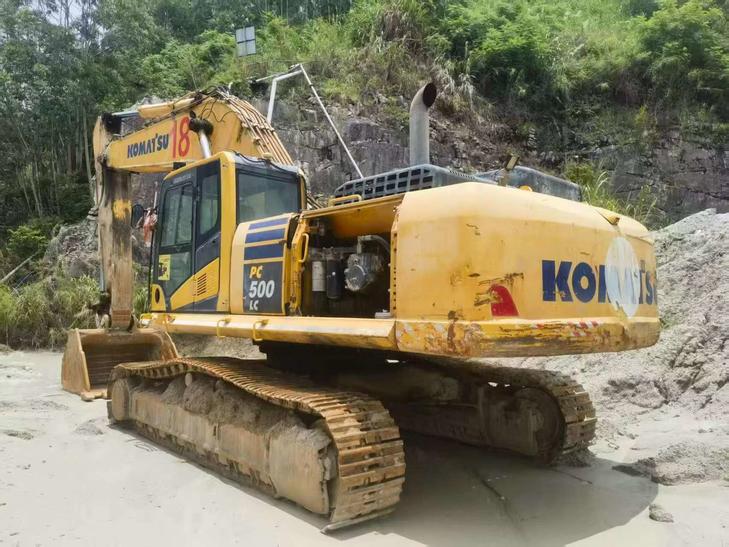 Buy Komatsu WA500-3 Used Excavator / 1