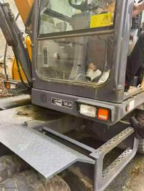 Buy XCMG XE75C Used Excavator / 2 Buy XCMG XE75C Used Excavator / 2
