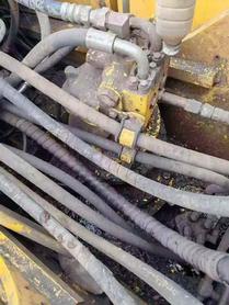 Buy Komatsu PC220-8 Used Excavator / 7 Buy Komatsu PC220-8 Used Excavator / 7