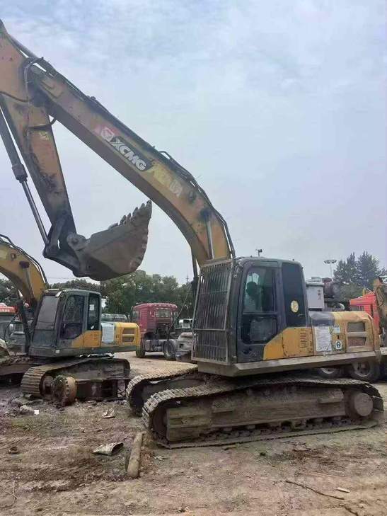 Buy XCMG XE200 Used Excavator / 1