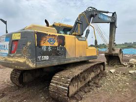 Buy Volvo L220E Used Excavator / 2 Buy Volvo L220E Used Excavator / 2