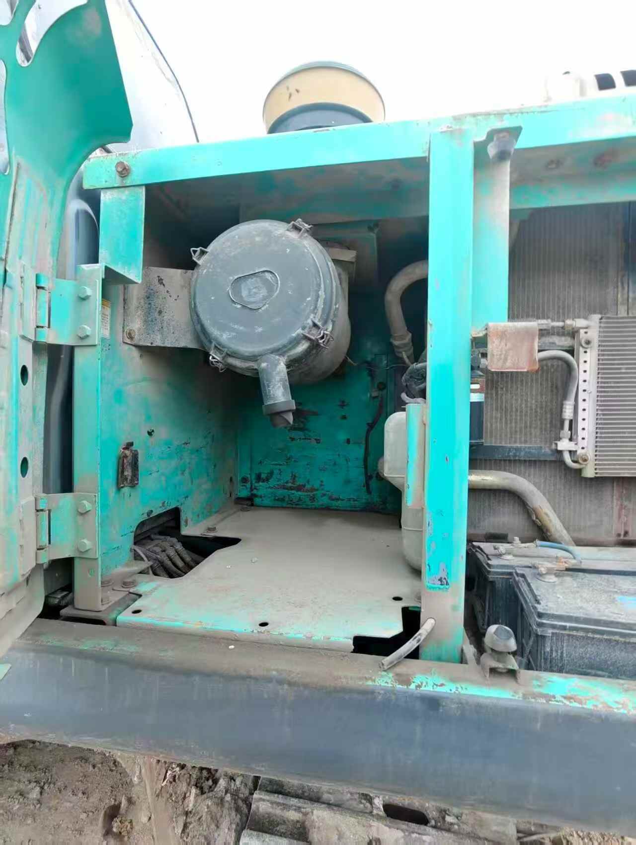 Buy Kobelco SK210 Used Excavator / 7