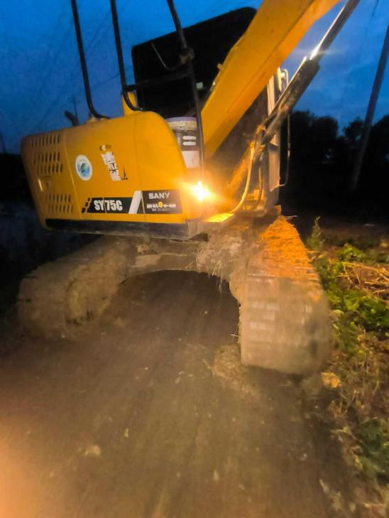 Buy Sany SY75 Used Excavator / 1