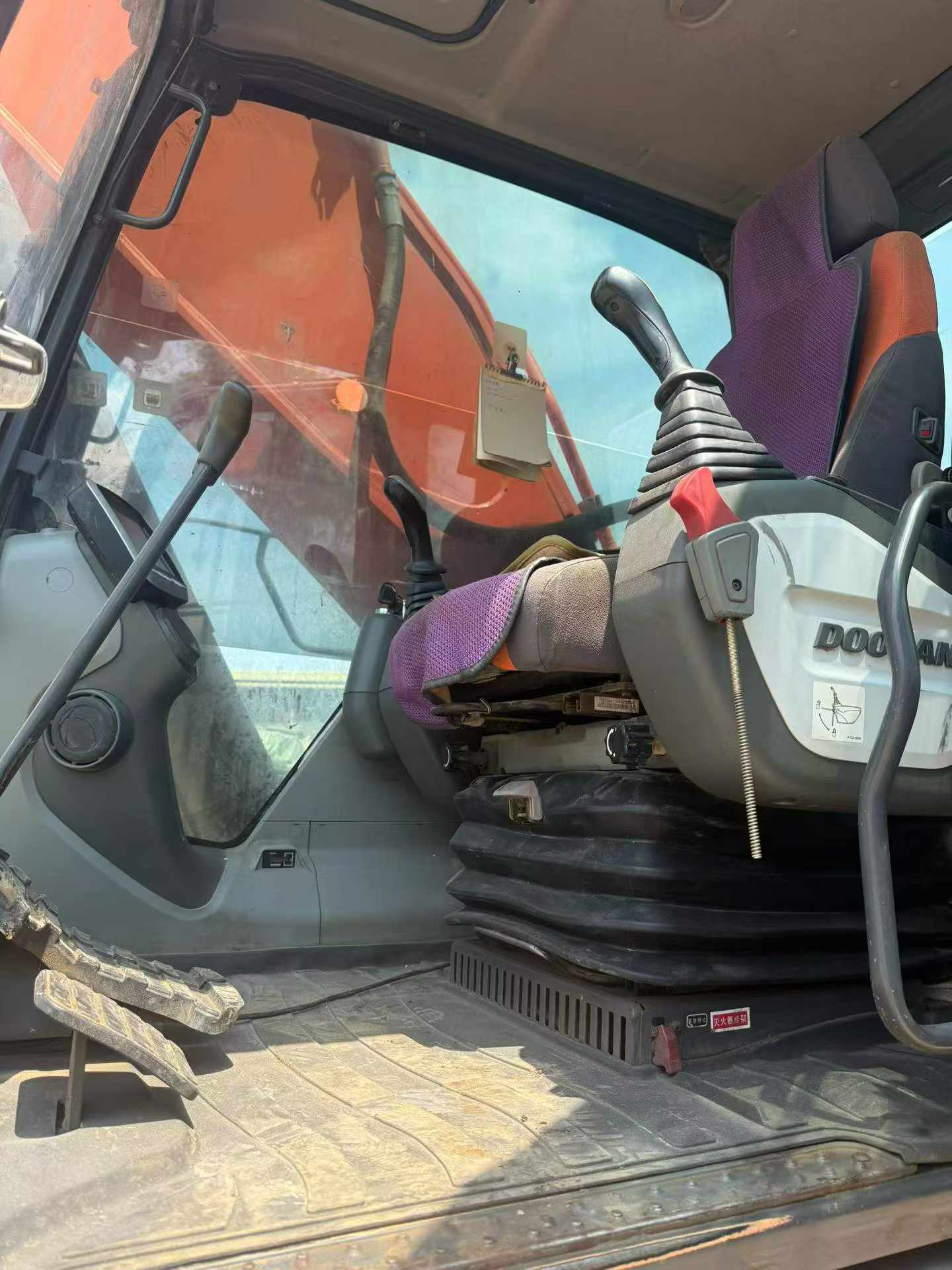 Buy Doosan DX380LC-5 Used Excavator / 6