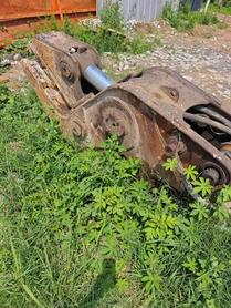 Buy Caterpillar 323DL Used Excavator / 9 Buy Caterpillar 323DL Used Excavator / 9