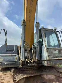 Buy XCMG XE370 Used Excavator / 2 Buy XCMG XE370 Used Excavator / 2