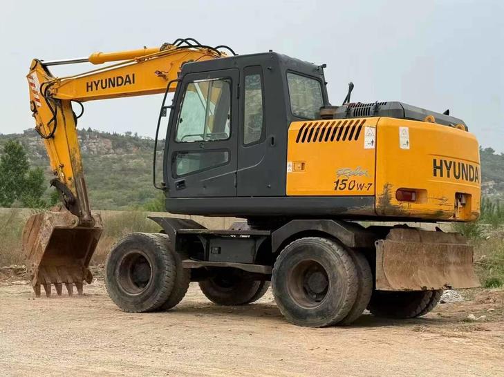 Buy Hyundai R150-7 Used Excavator / 1
