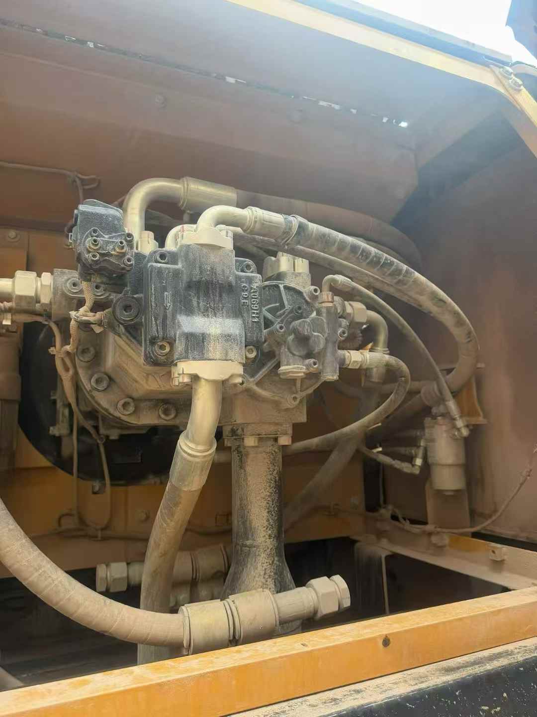 Buy Sany SY600HB Used Excavator / 7