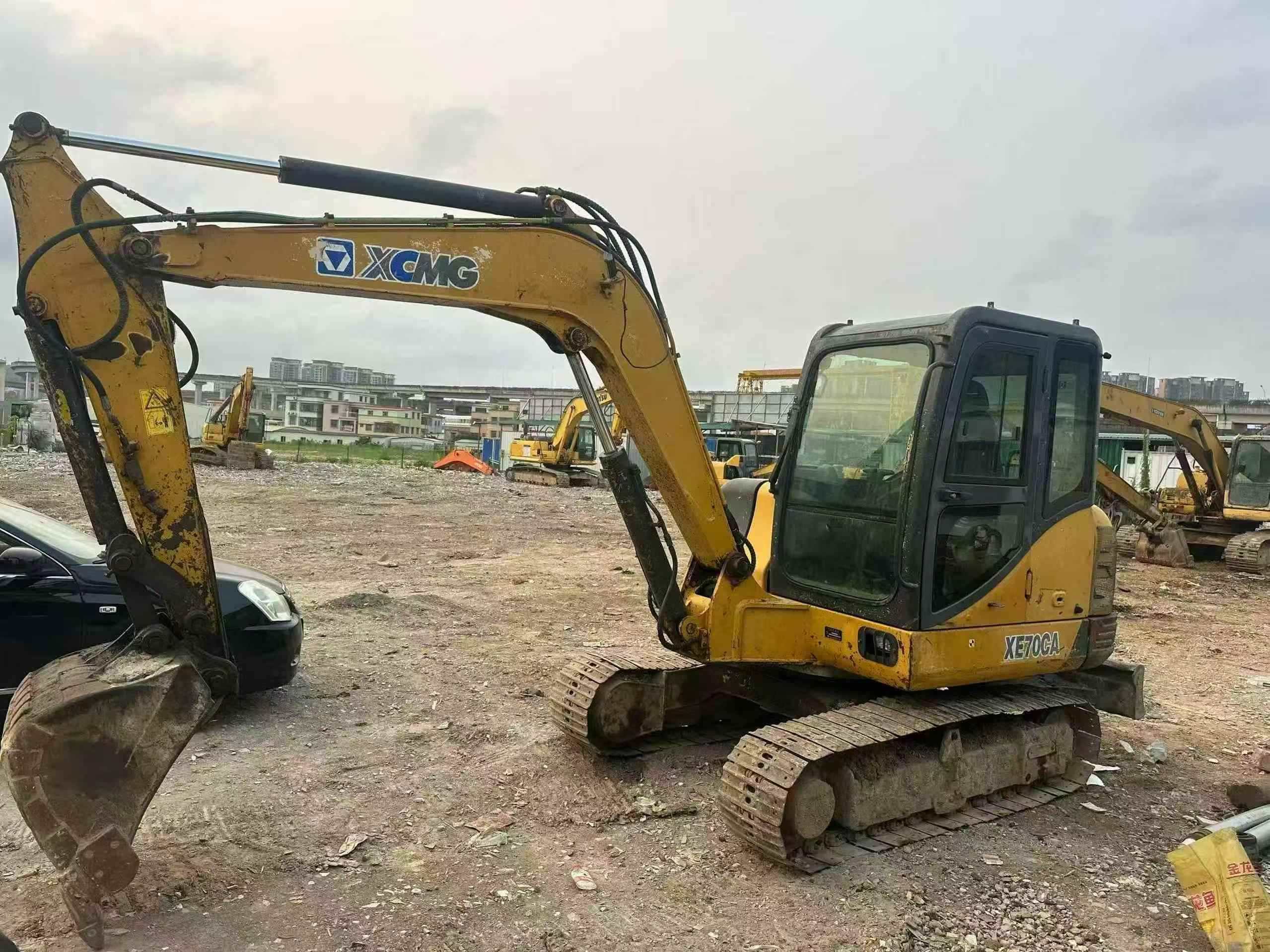 Buy XCMG LW60G Used Excavator / 9