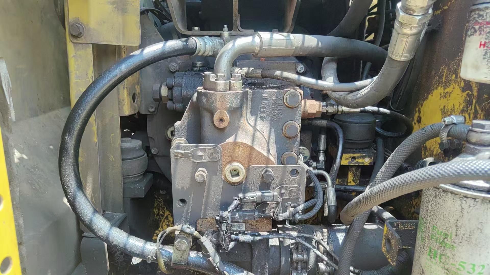 Buy Komatsu PC110-7 Used Excavator / 5