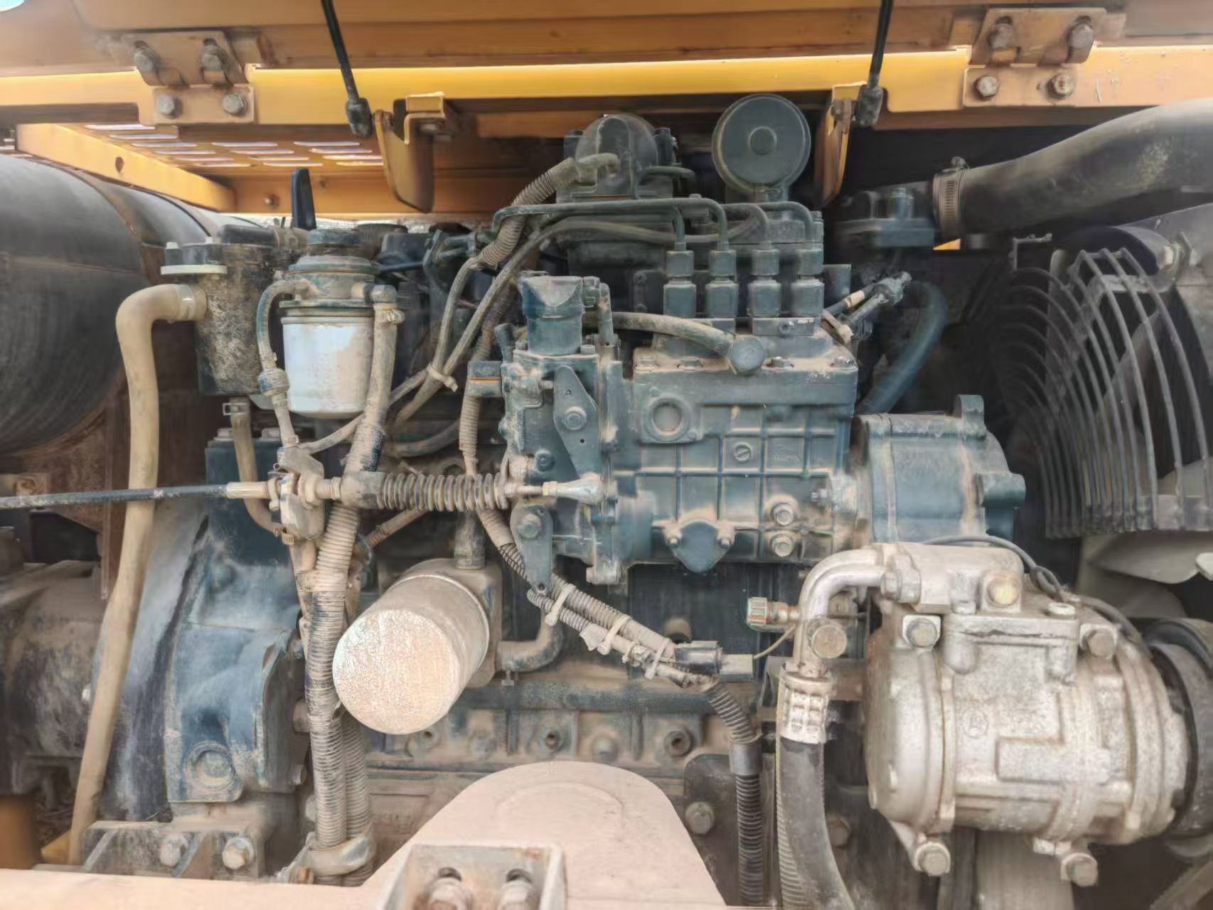 Buy Sany SY95C Used Excavator / 3
