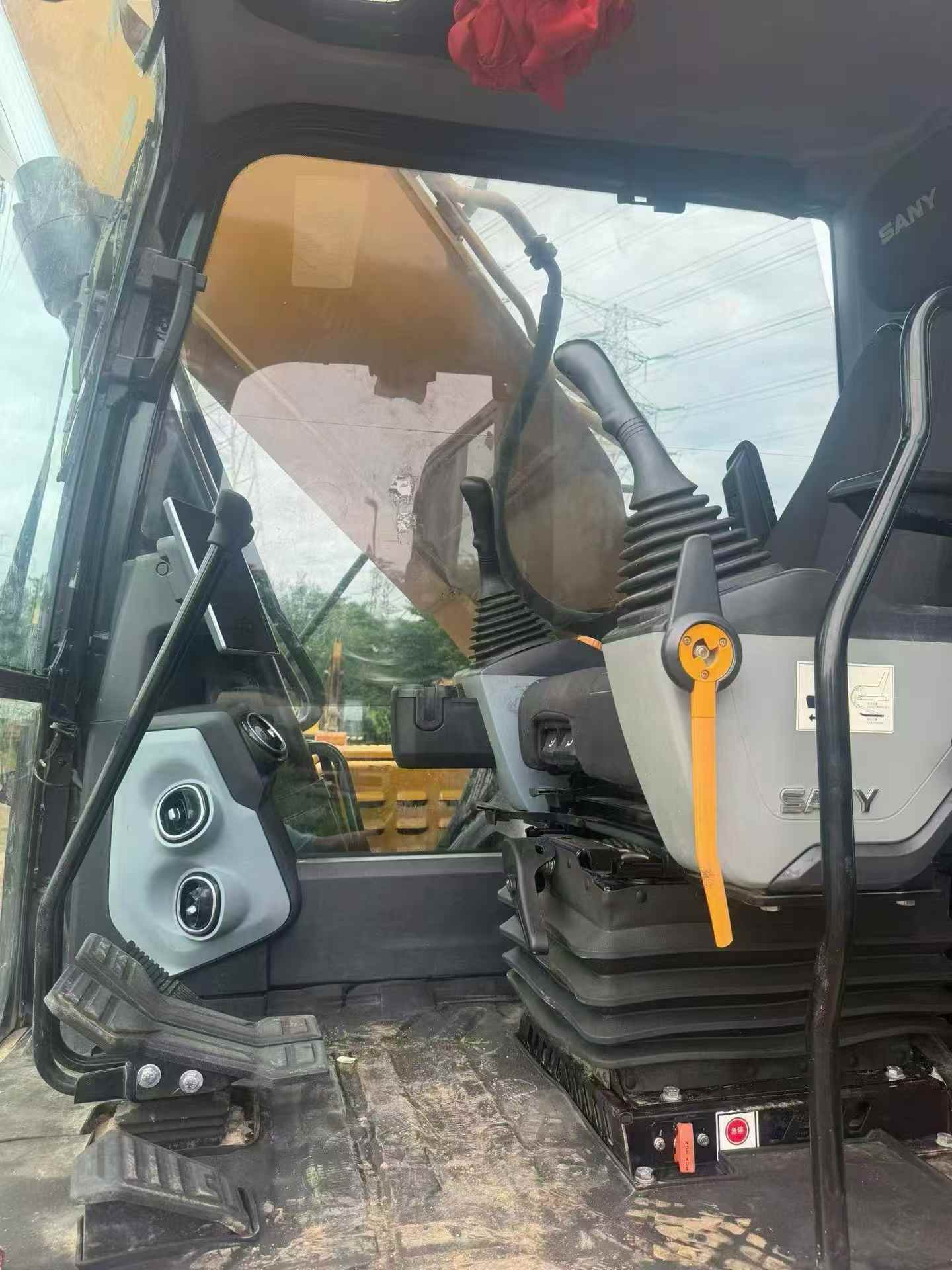 Buy Sany SY205C Used Excavator / 9