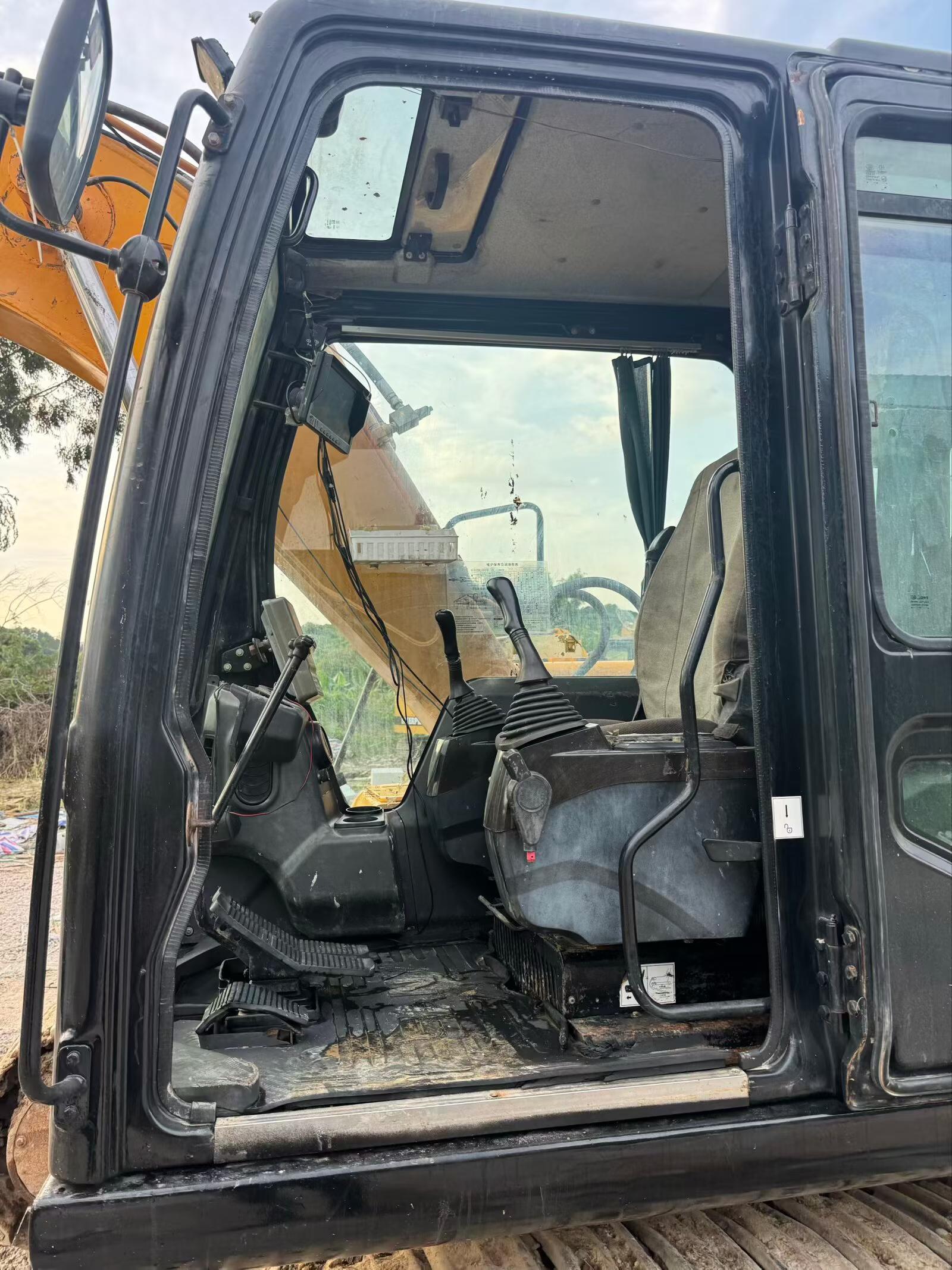 Buy Sany SY135-8S Used Excavator / 4