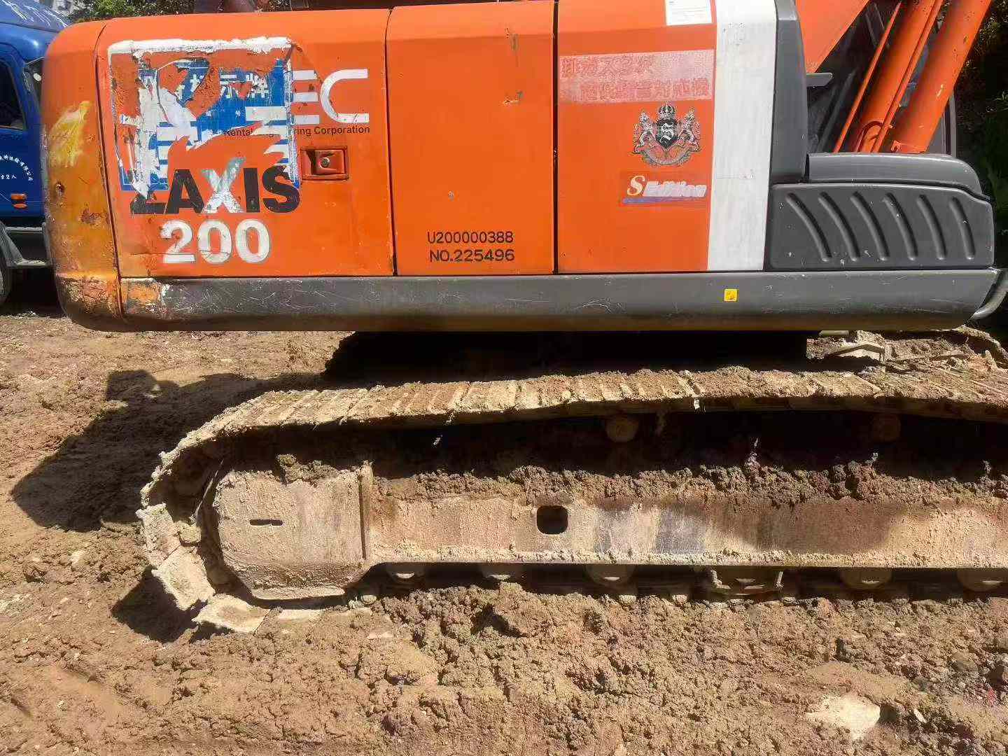 Buy Hitachi EX200 Used Excavator / 2