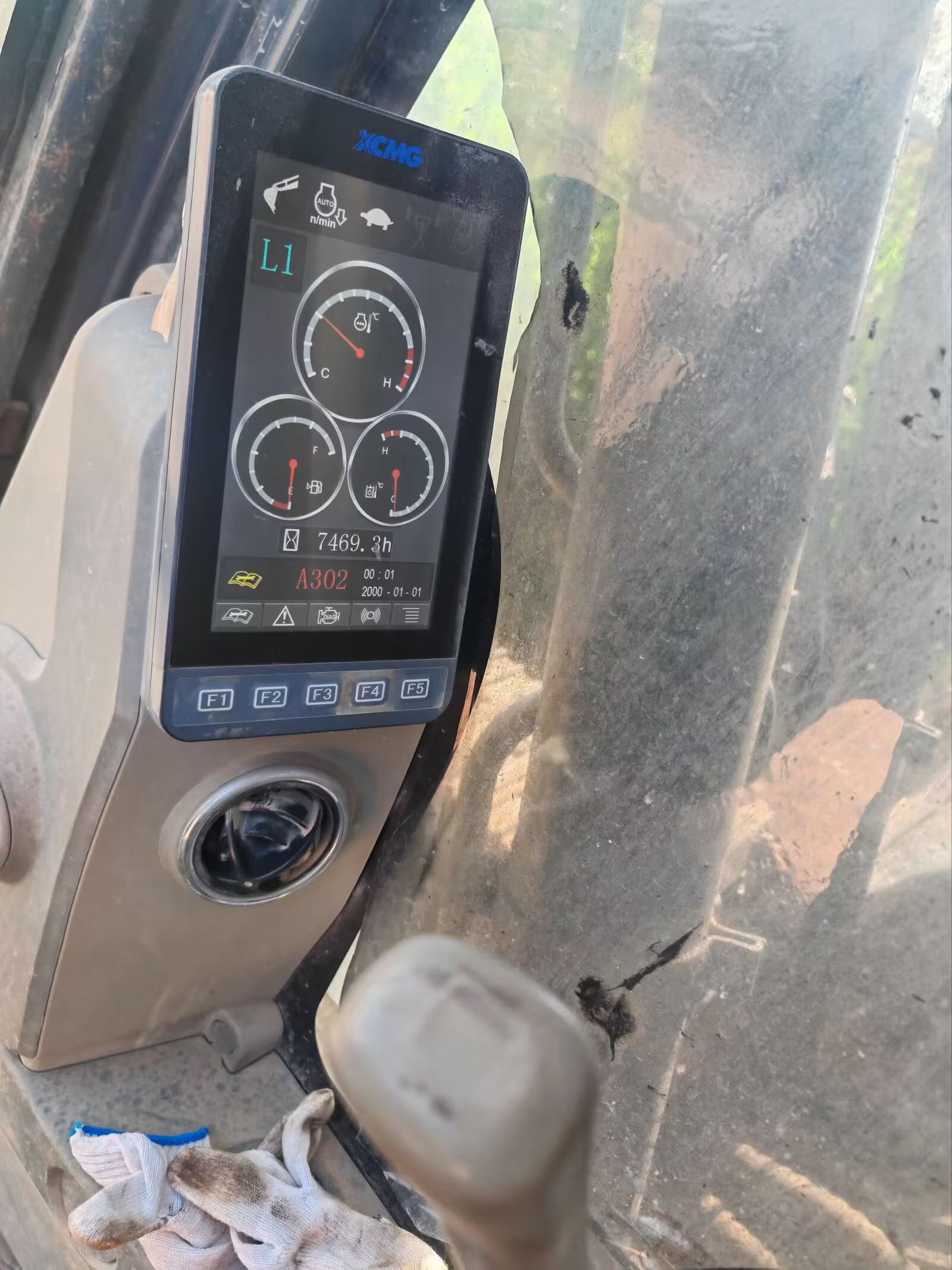 Buy XCMG XE215 Used Excavator / 6
