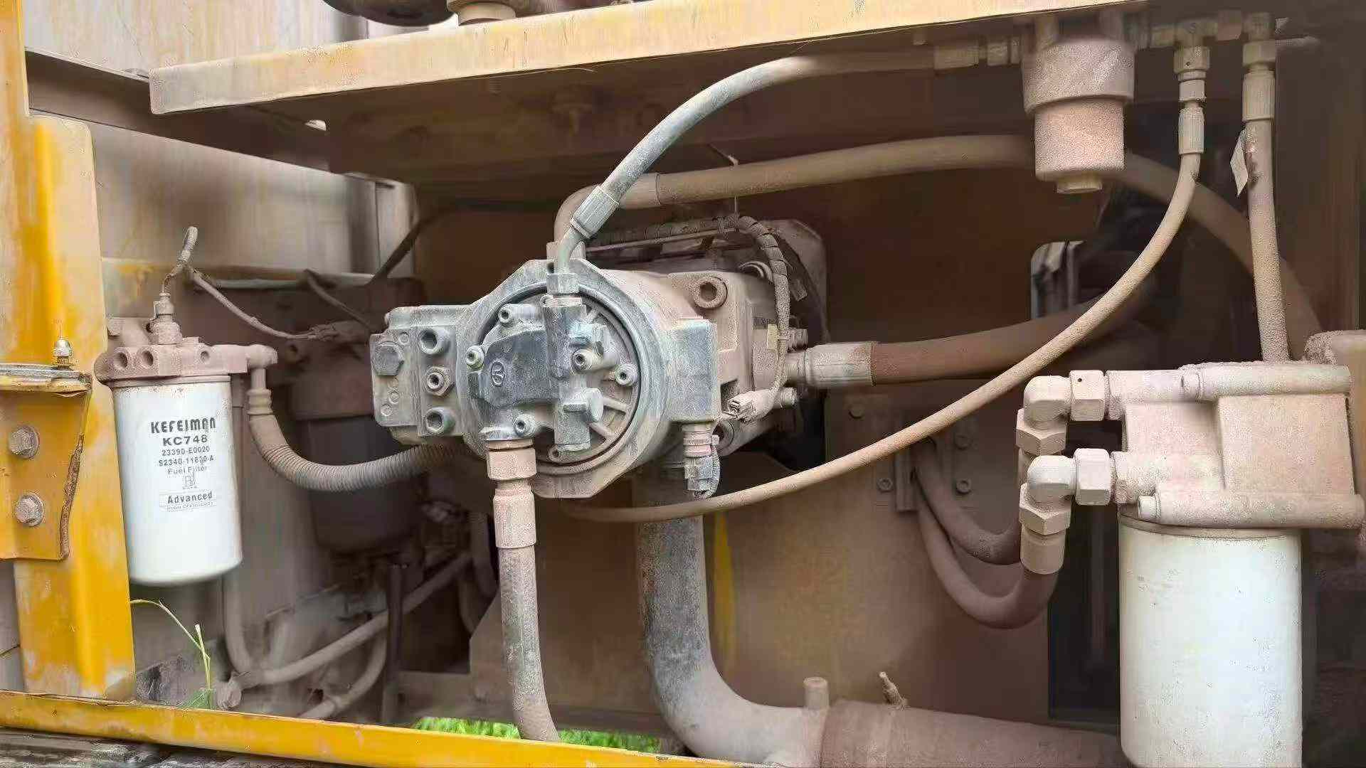 Buy Sany SY200C Used Excavator / 4