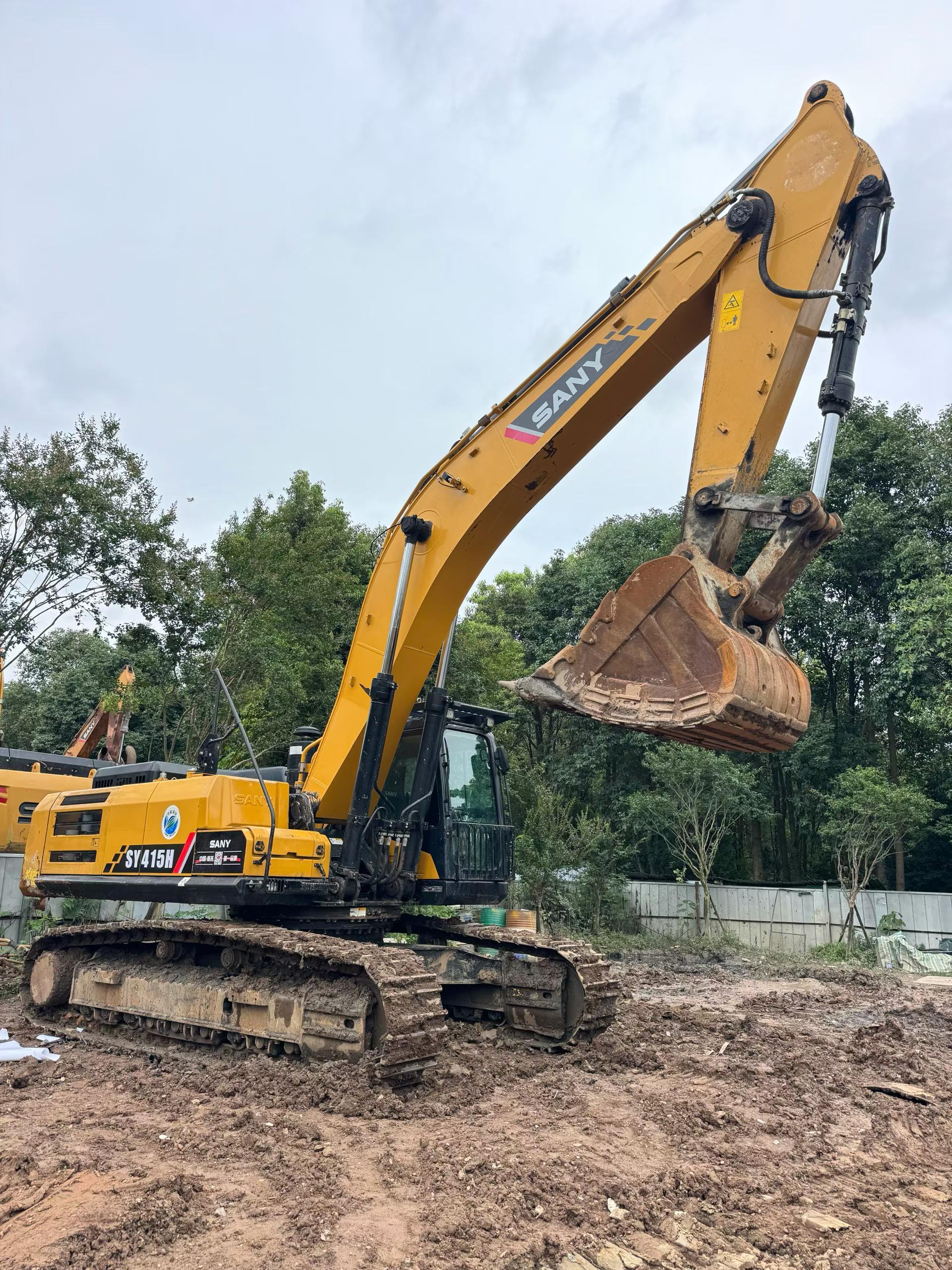 Buy Sany SY375H Used Excavator / 4