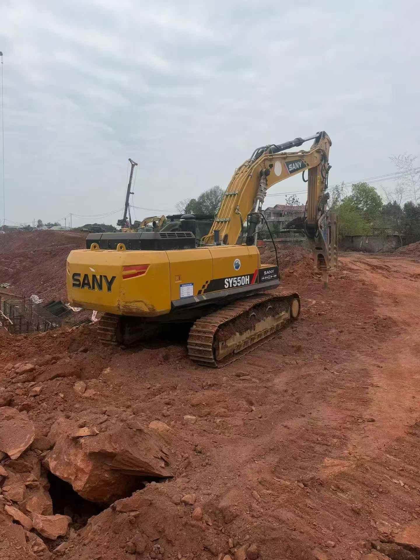 Buy Sany SY550H Used Excavator / 2