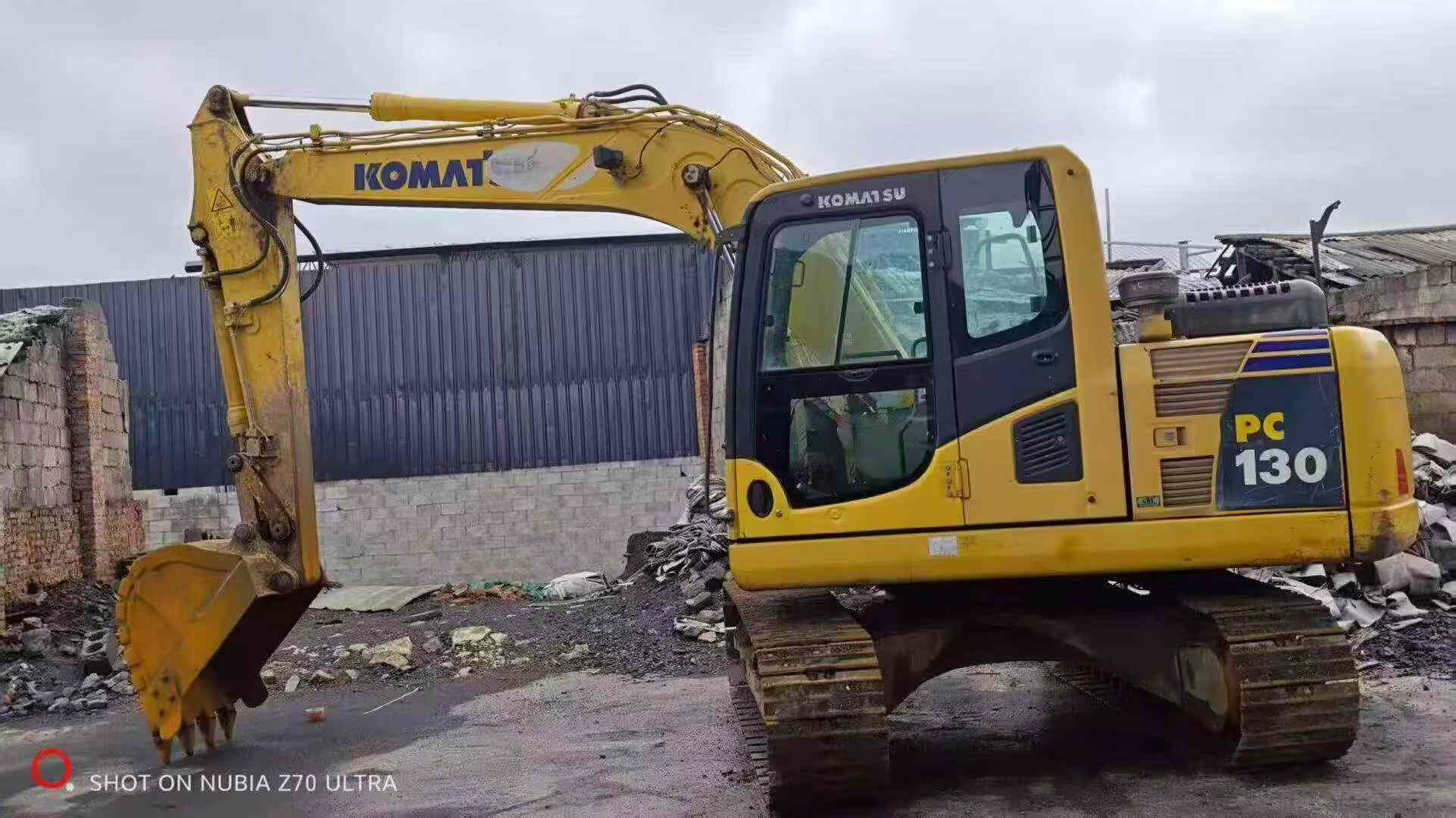 Buy Komatsu PC110-7 Used Excavator / 5
