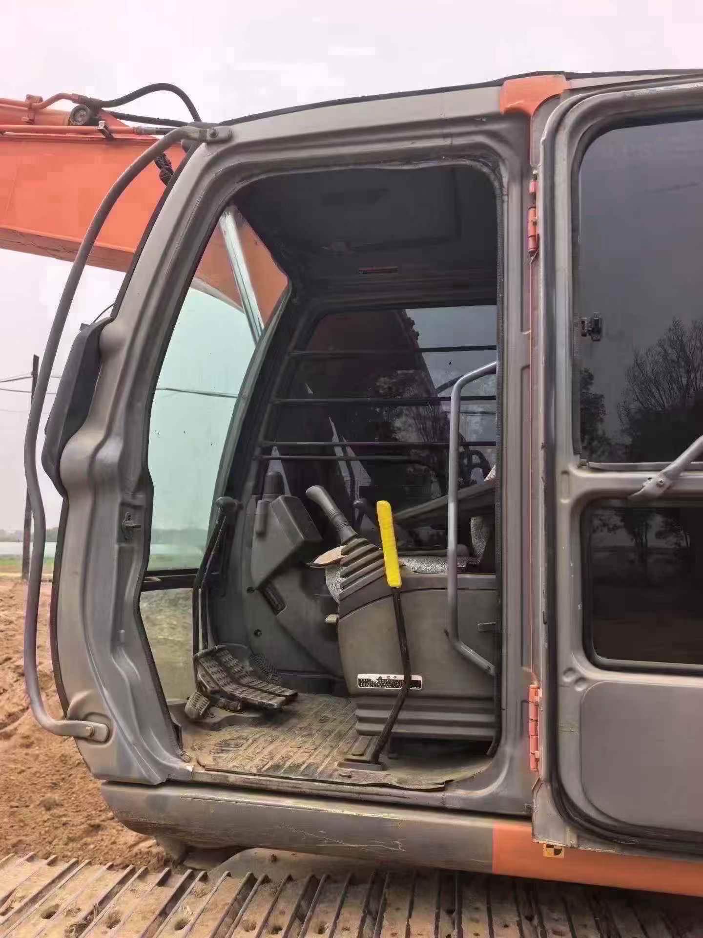 Buy Hitachi EX120 Used Excavator / 5