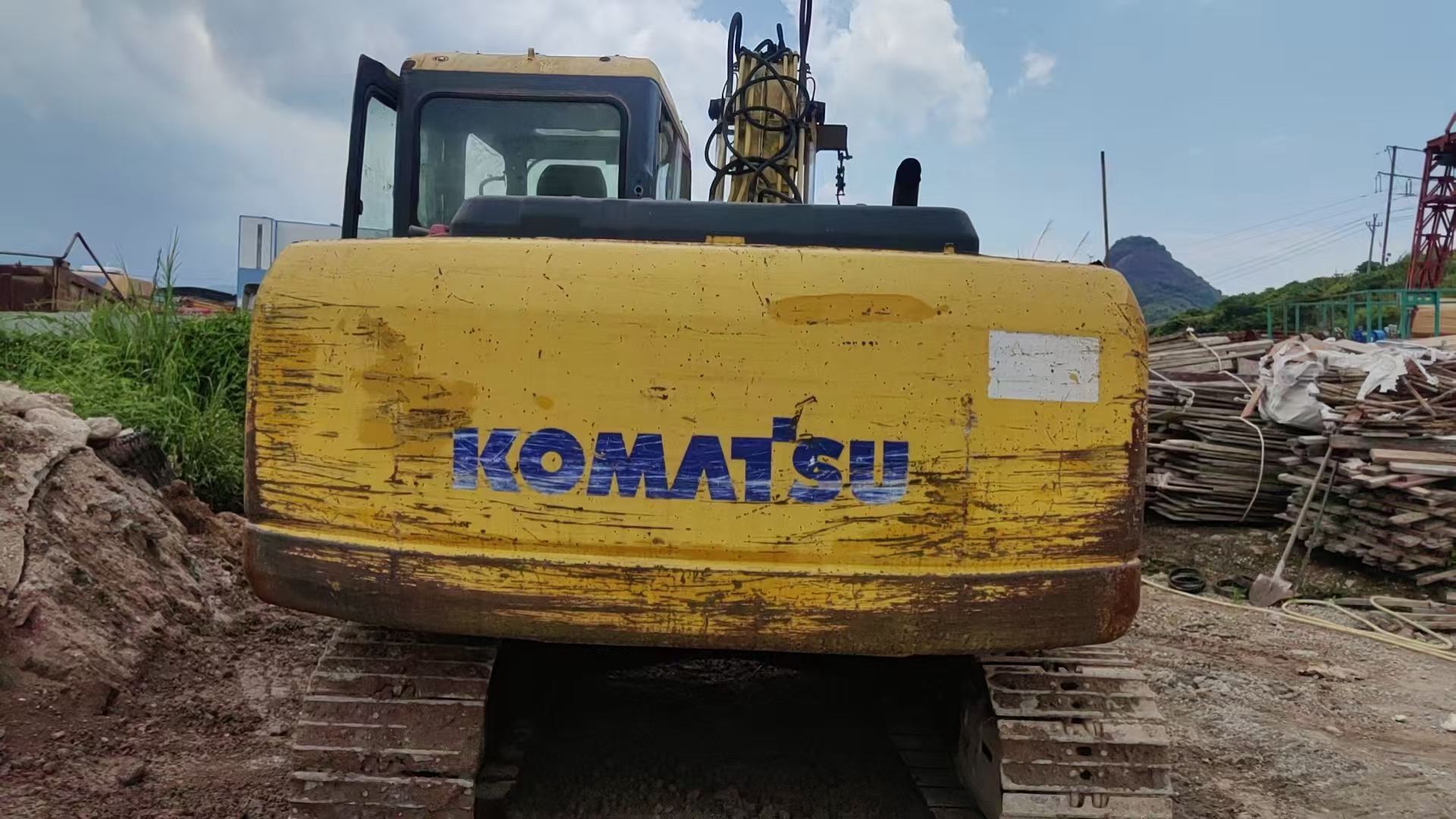 Buy Komatsu PC110-7 Used Excavator / 7