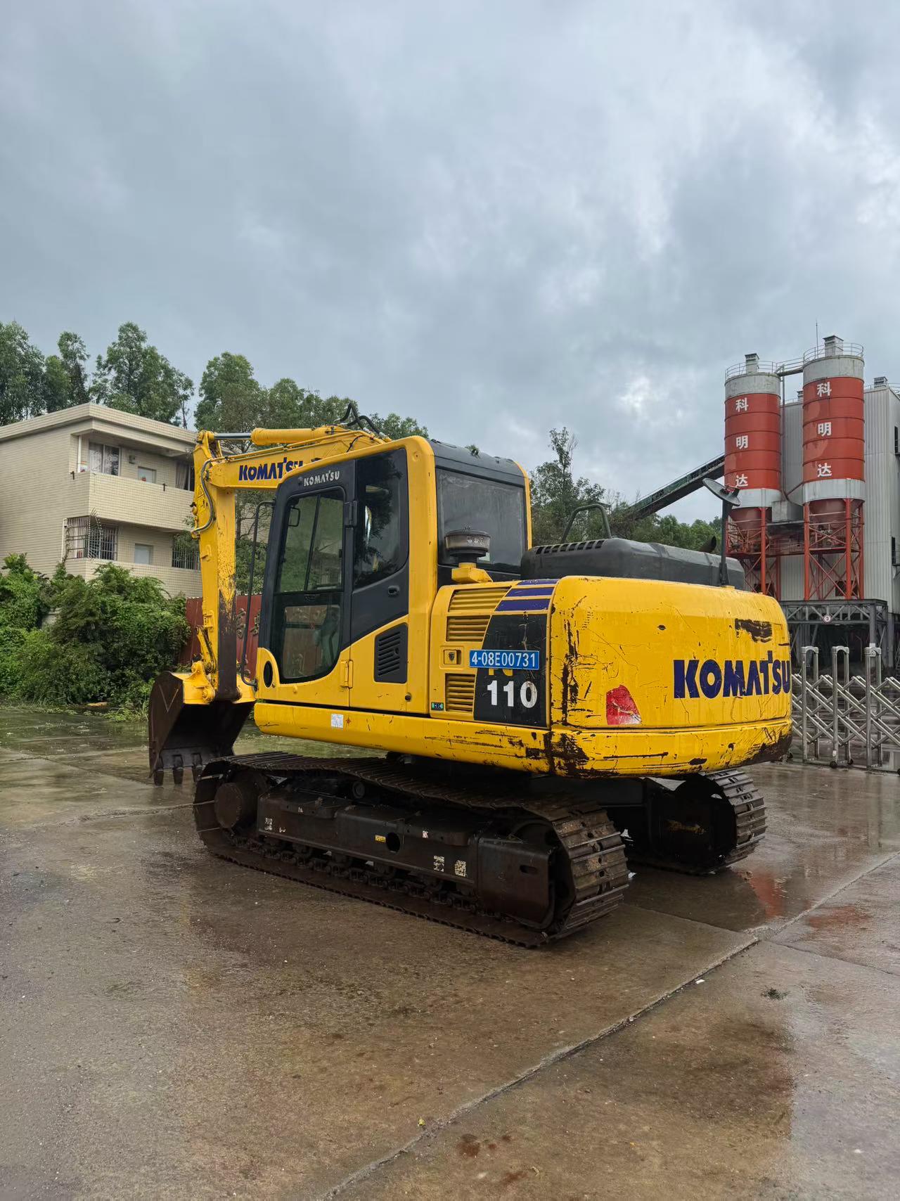 Buy Komatsu PC110-7 Used Excavator / 2