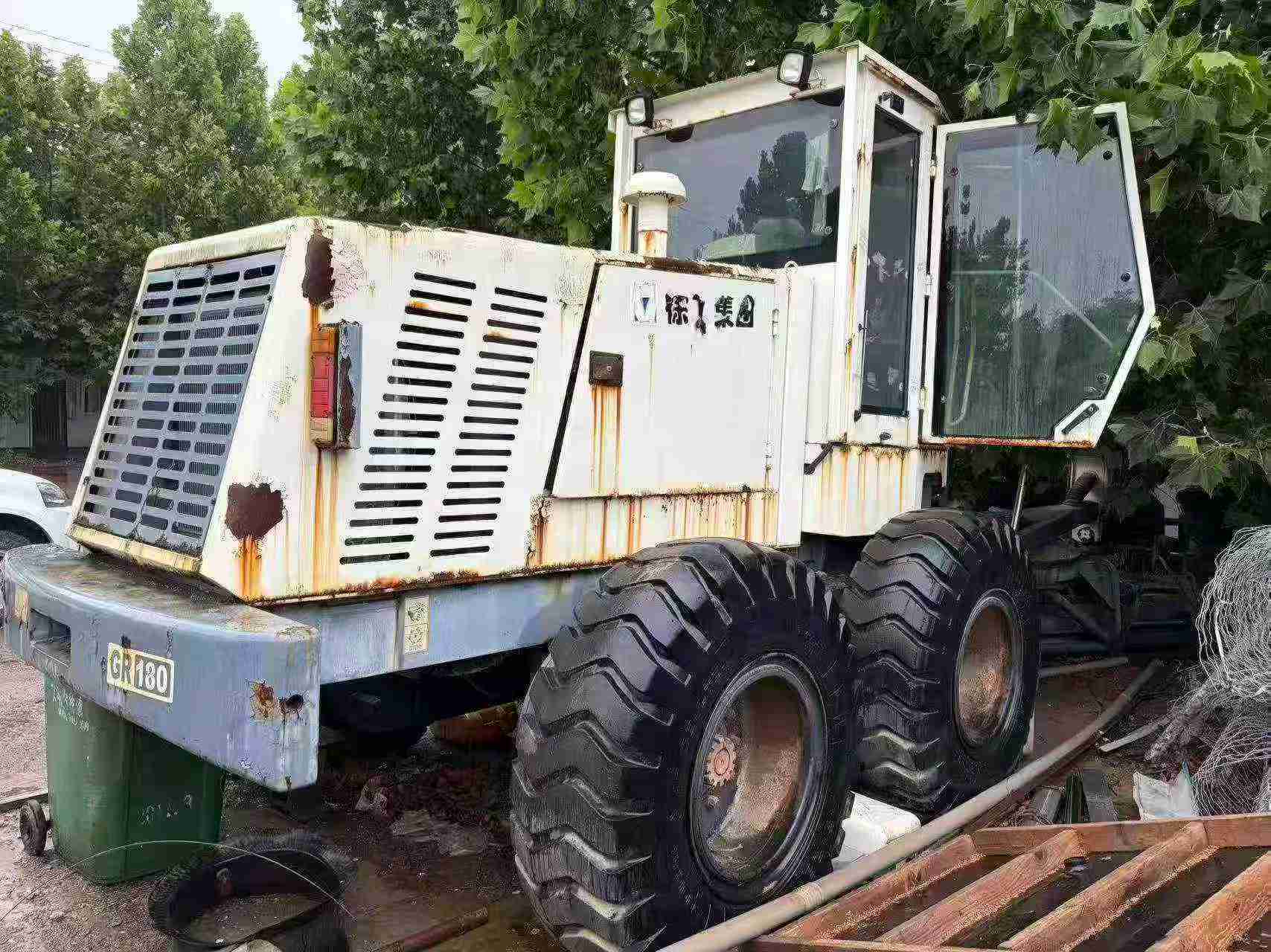 Buy XCMG LW180K Used Excavator / 8