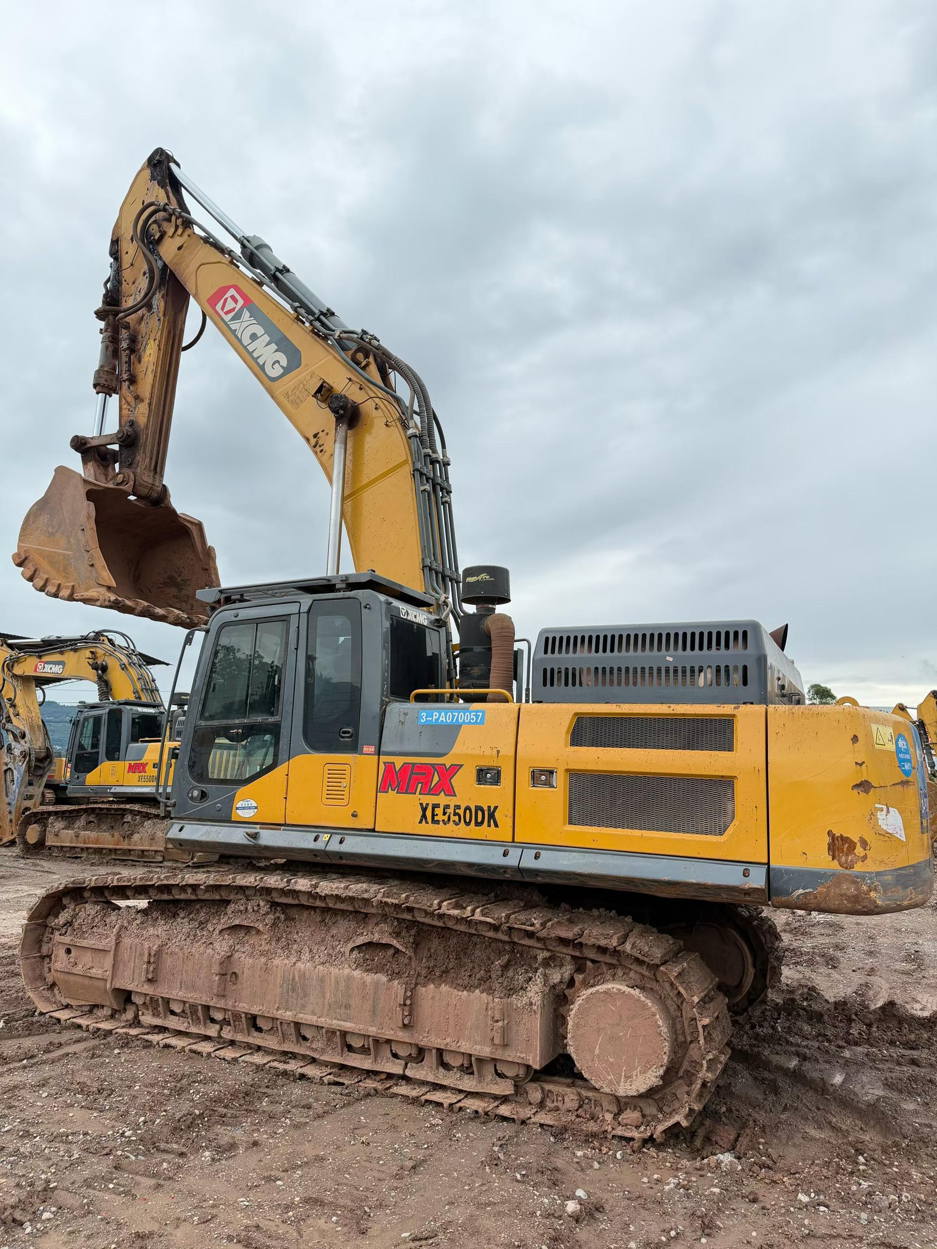 Buy XCMG XE490DK Used Excavator / 3