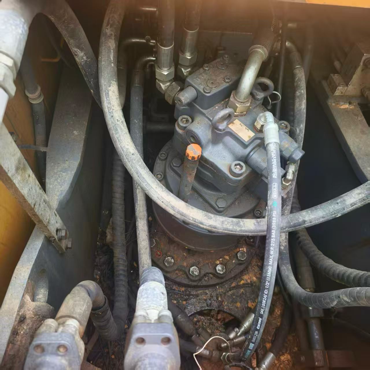 Buy XCMG LW200 Used Excavator / 8