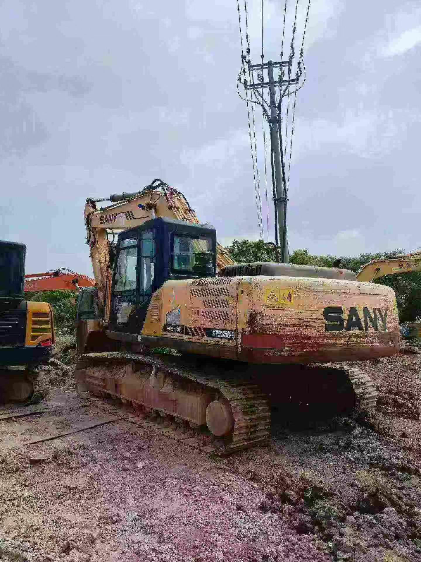 Buy Sany SY215C Used Excavator / 2