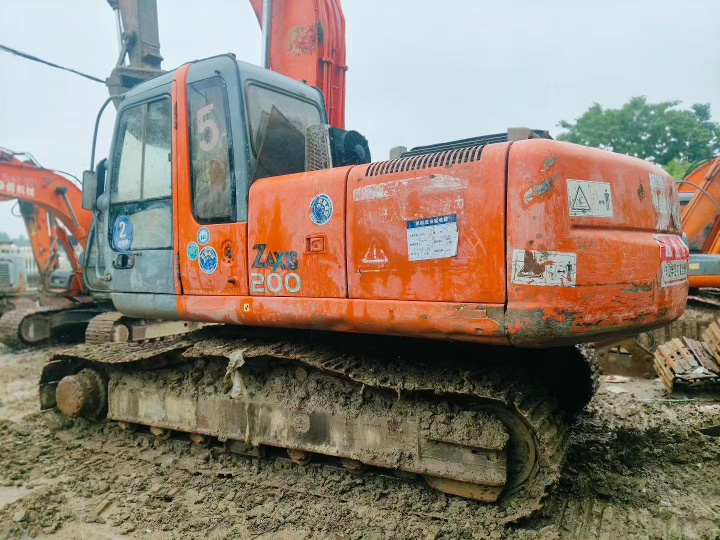 Buy Hitachi EX200 Used Excavator / 4