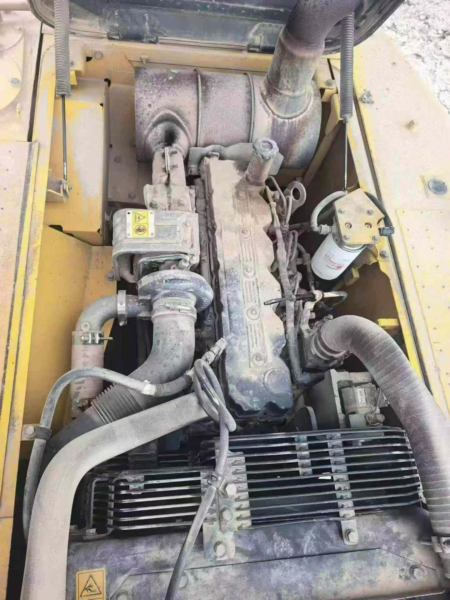 Buy Komatsu PC200 Used Excavator / 4
