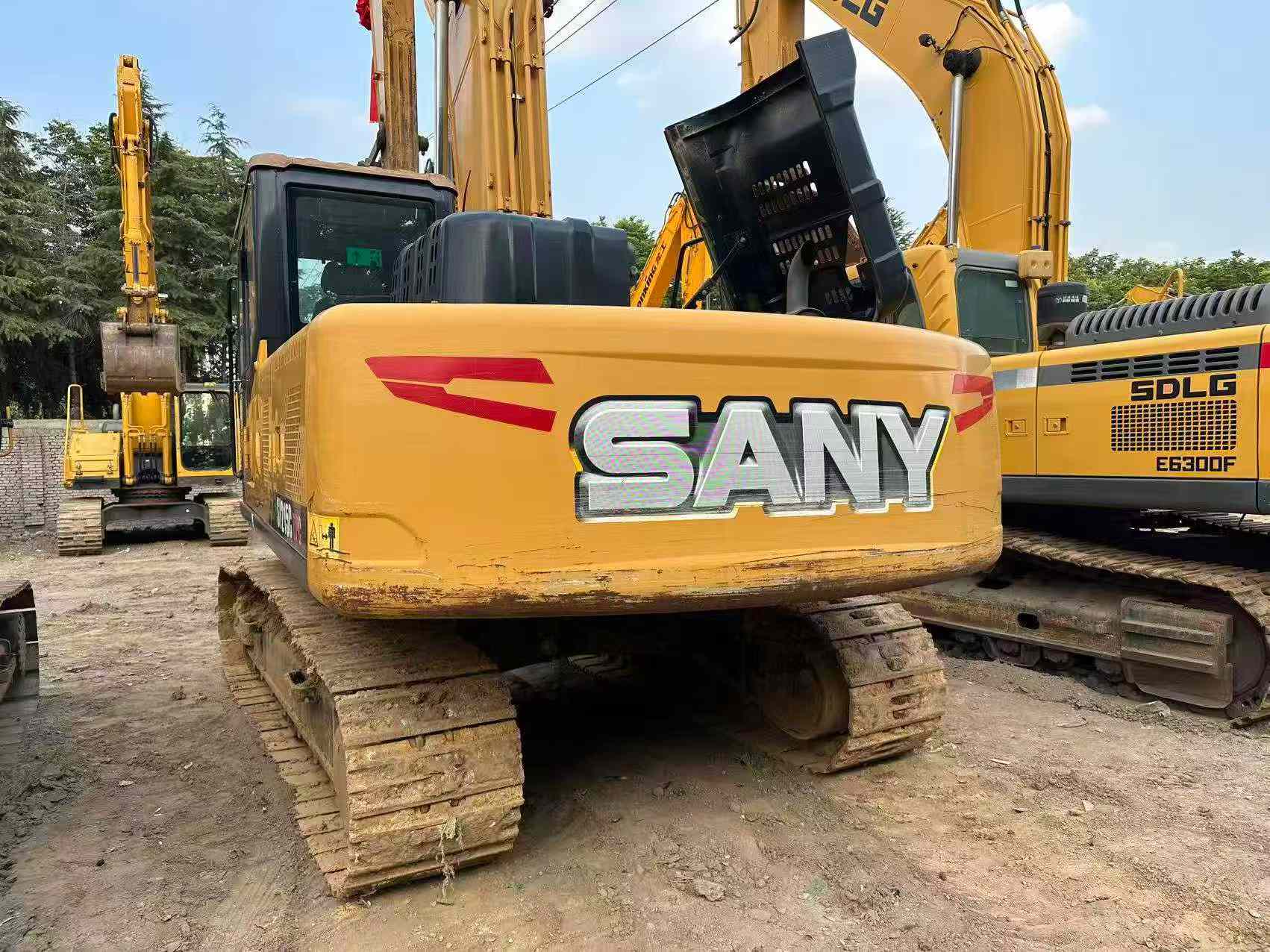 Buy Sany SY205C Used Excavator / 3