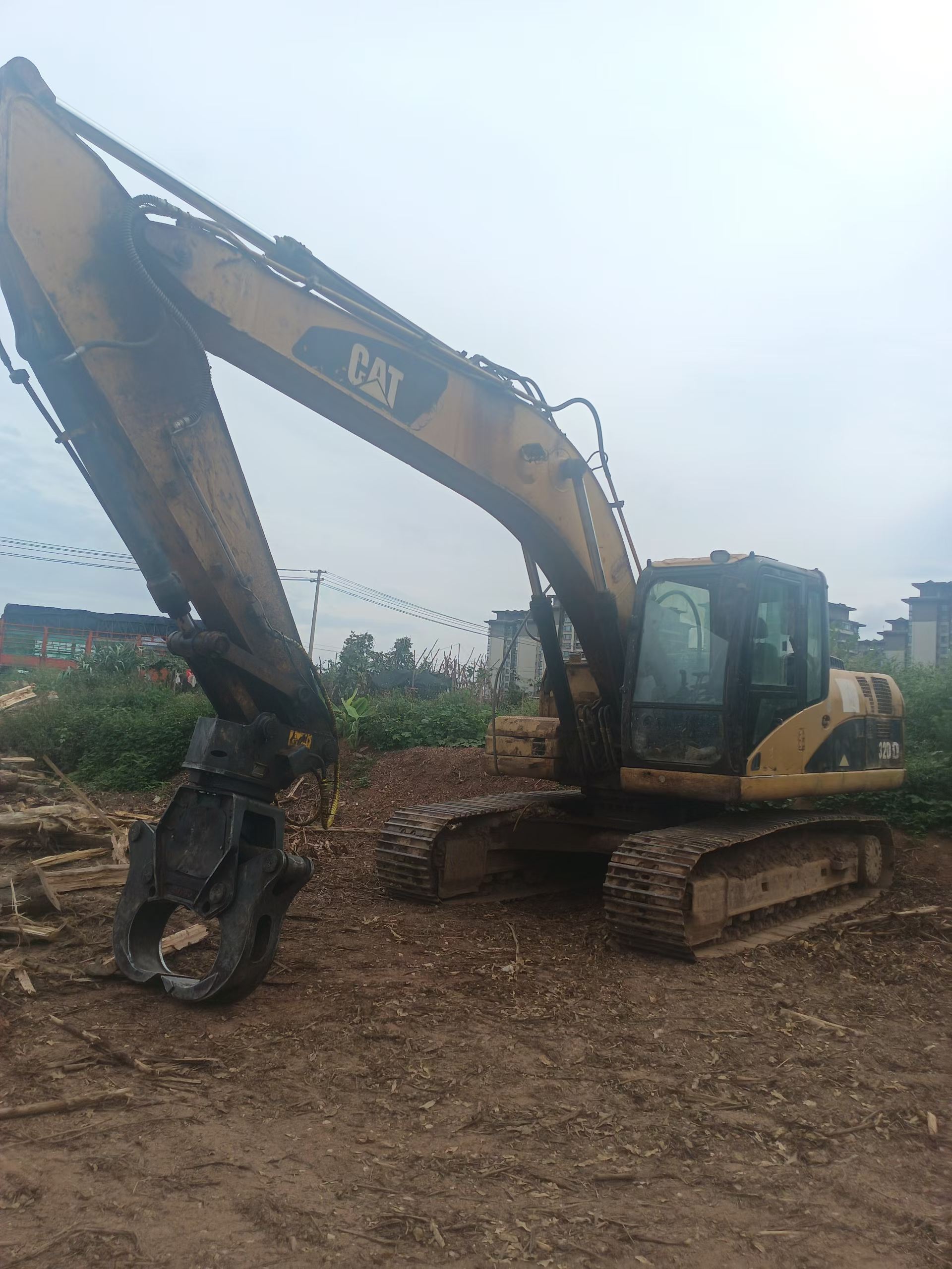 Buy Caterpillar 320D Used Excavator / 3