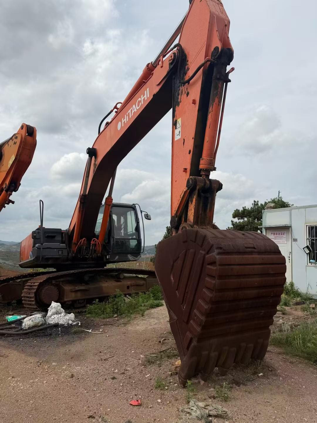 Buy Hitachi EX360-5 Used Excavator / 9