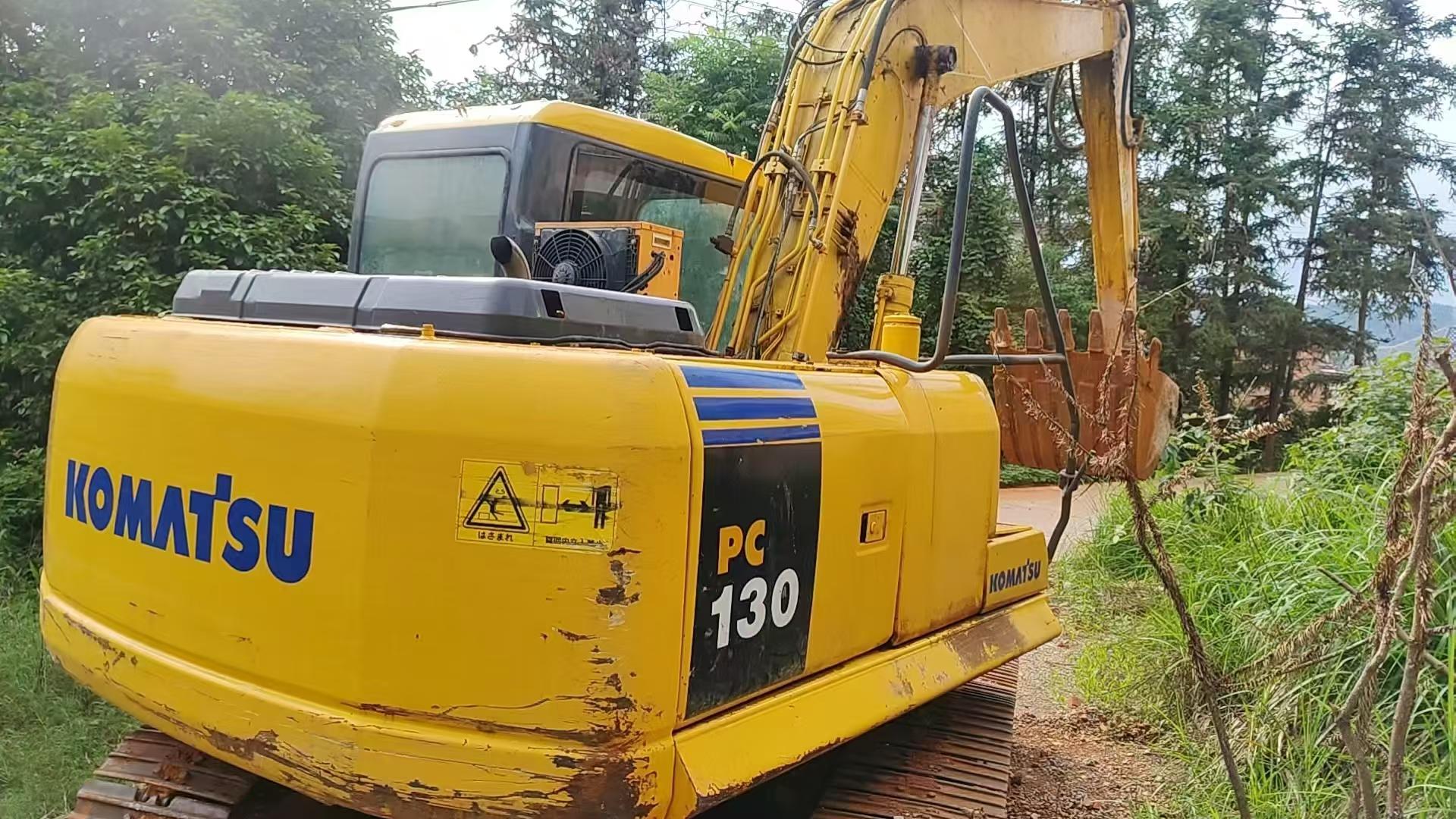 Buy Komatsu PC130-7 Used Excavator / 2