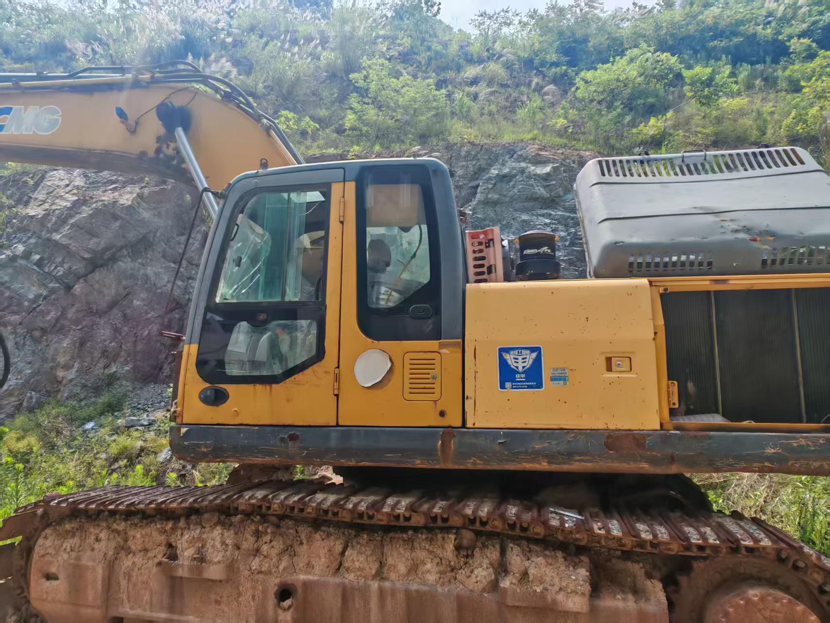 Buy XCMG XE370 Used Excavator / 4